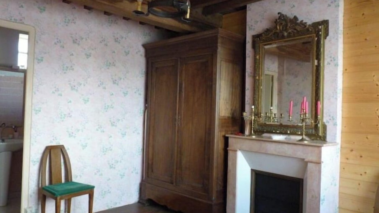 Photo of Bedroom in Moux-en-Morvan