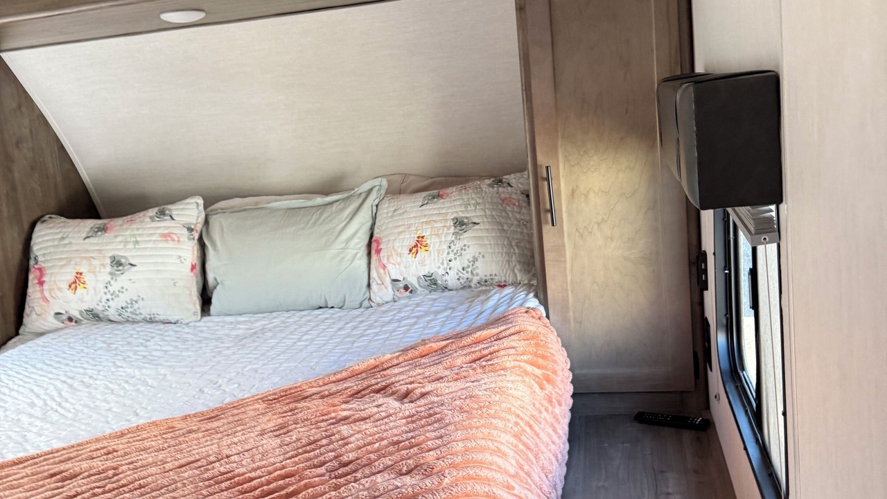 Photo of Bedroom in Brentwood