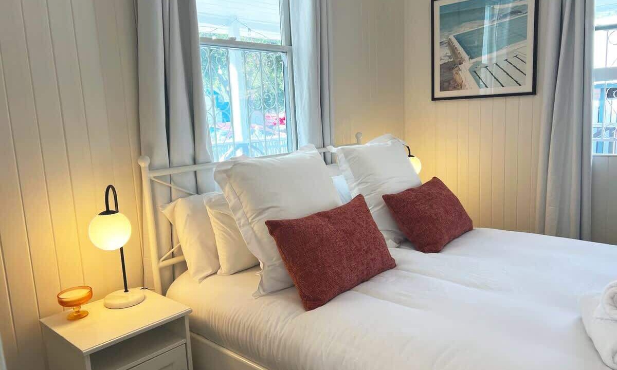 Photo of Others in Paddington