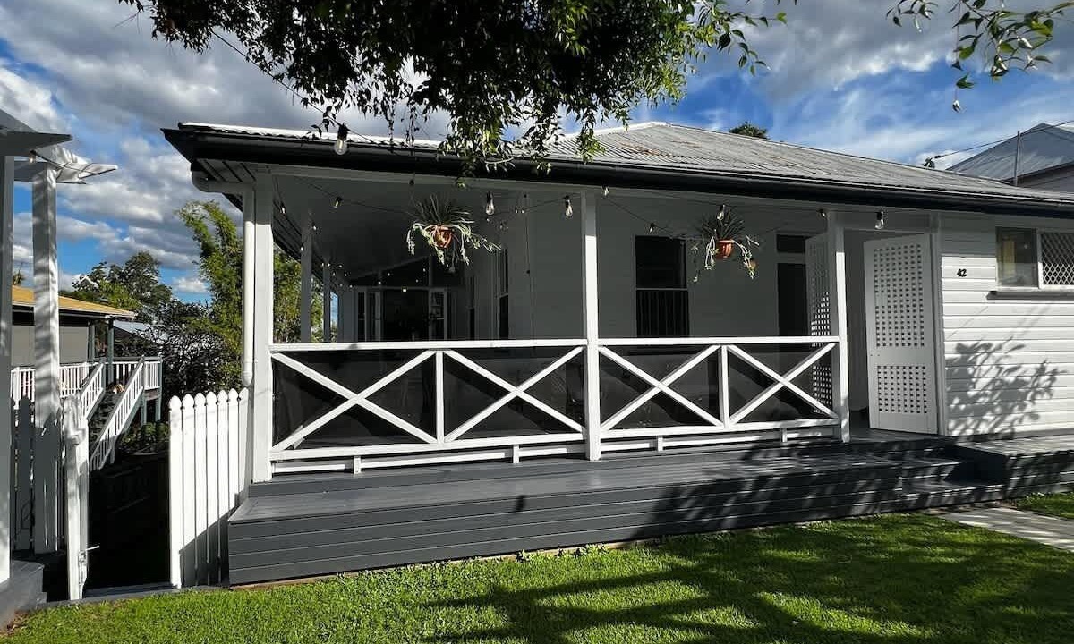 Photo of Others in Paddington