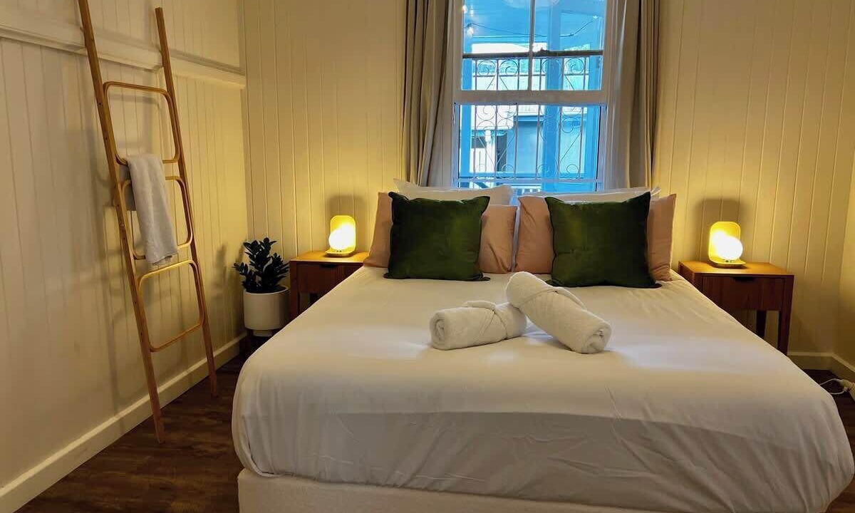 Photo of Others in Paddington