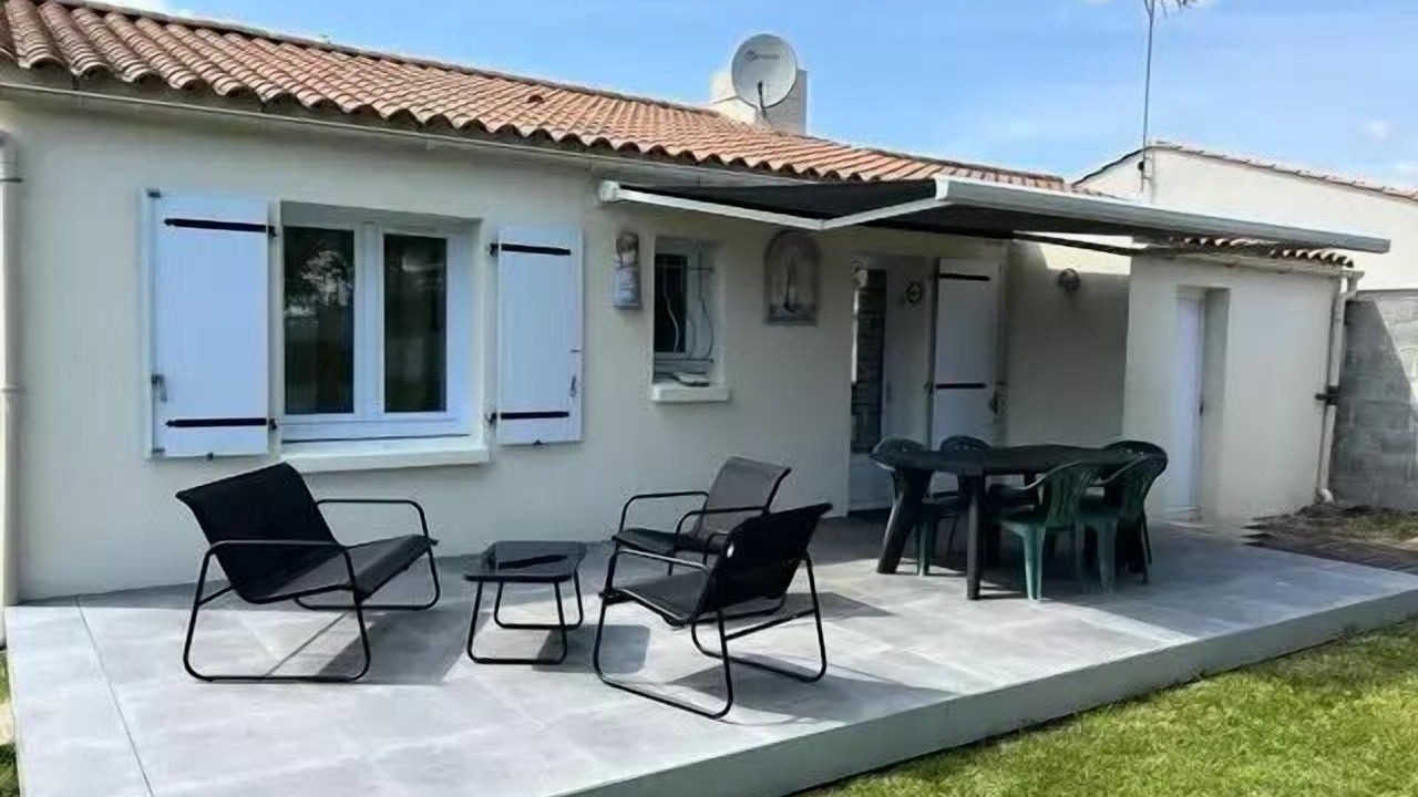Photo of Outdoor in Landevieille