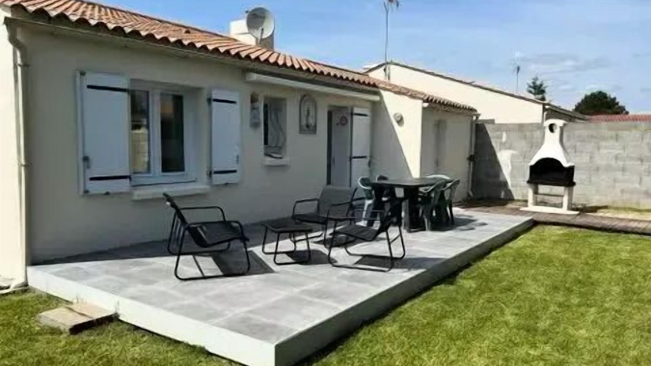 Photo of Outdoor in Landevieille