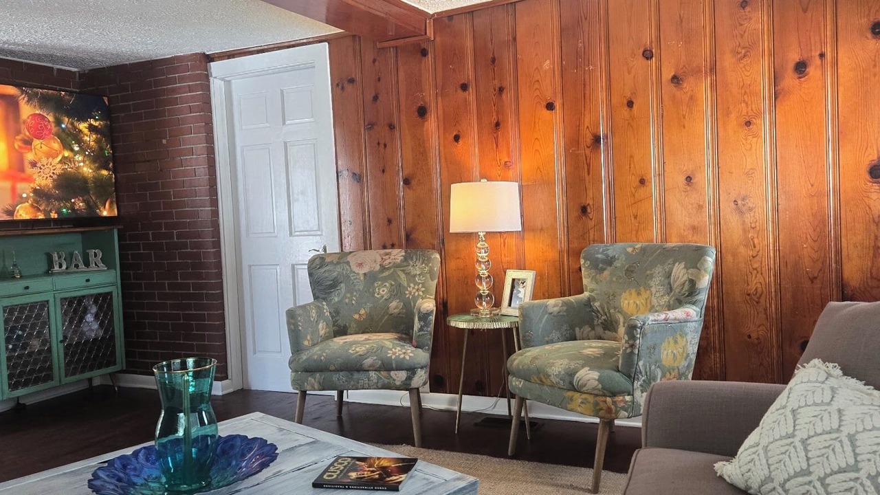 Photo of Livingroom in Shawnee Hills