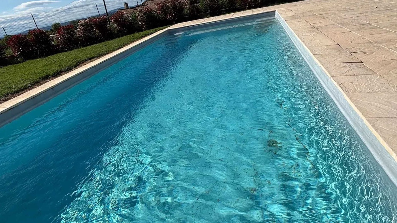 Photo of Outdoor in Flaux