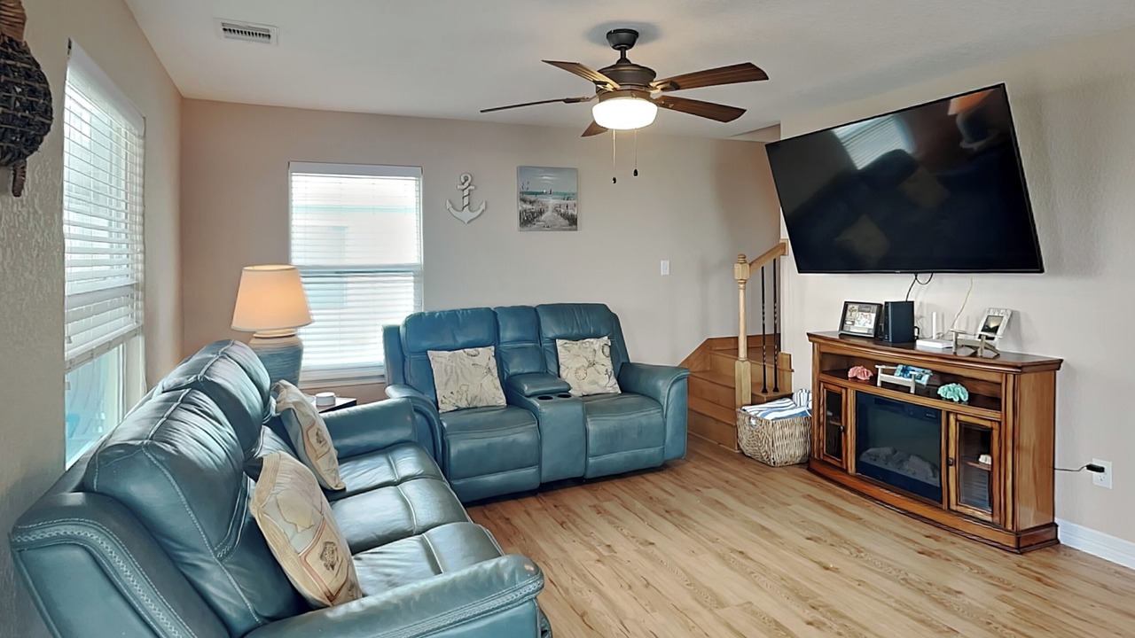 Photo of Livingroom in Surfside Beach