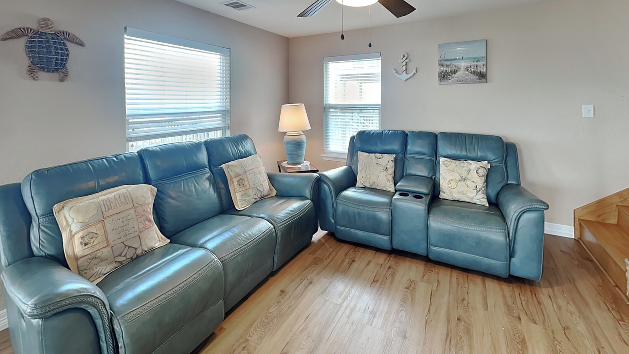Photo of Livingroom in Surfside Beach