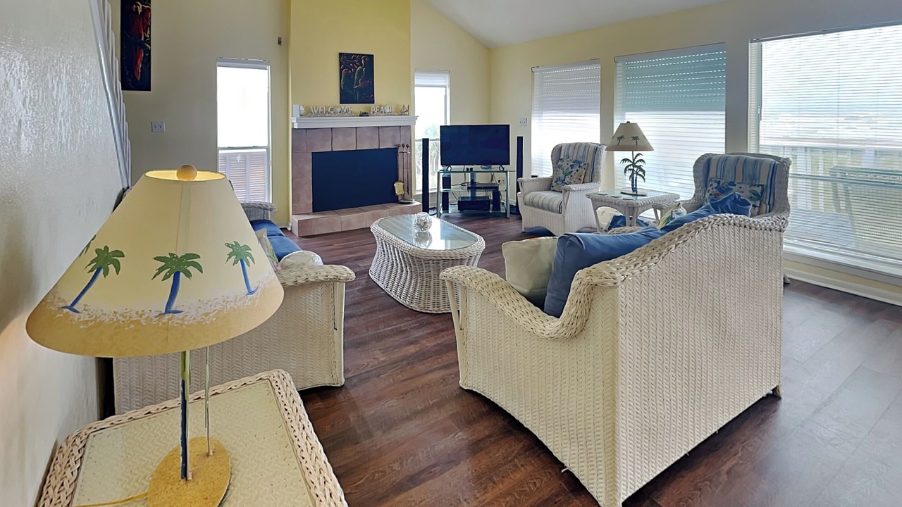 Photo of Bedroom in Terramar Beach