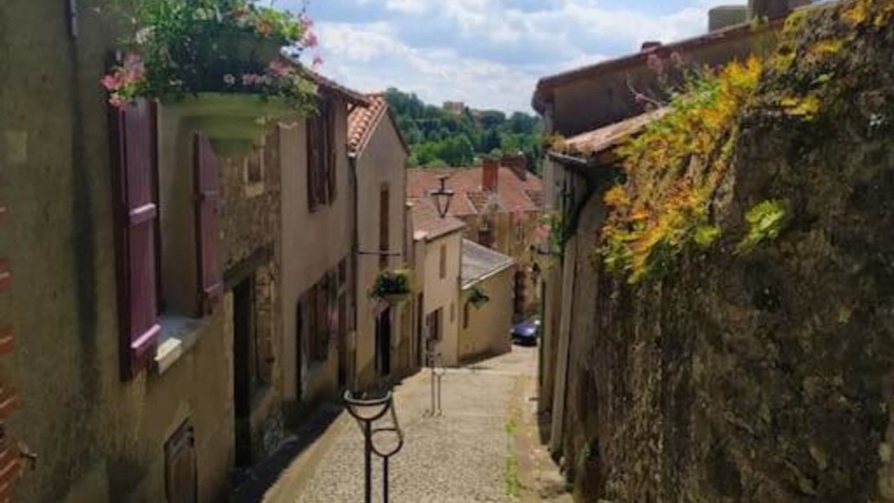 Photo of Others in Clisson