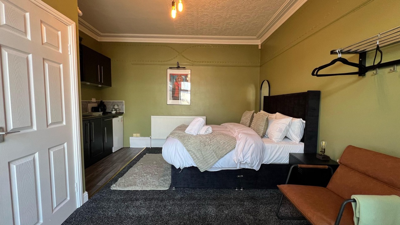 Photo of Others in Huddersfield