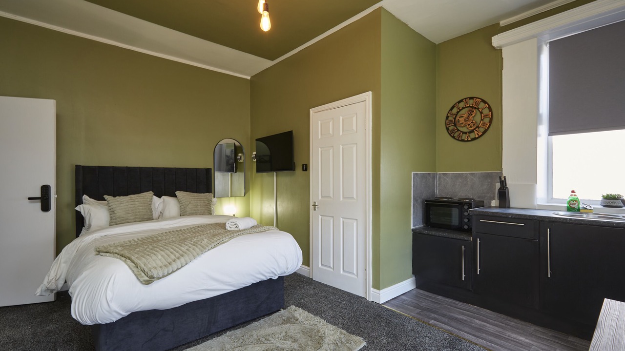 Photo of Others in Huddersfield