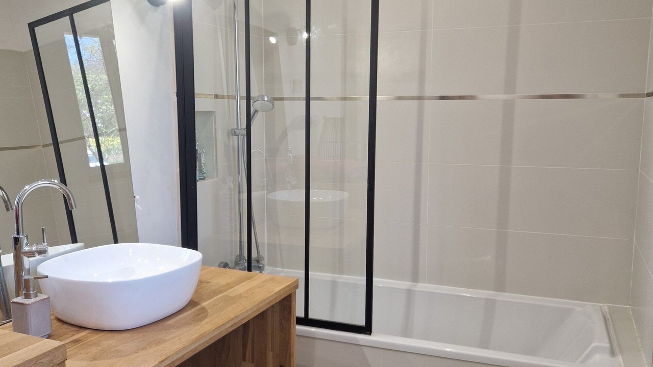 Photo of Bathroom in Parisot
