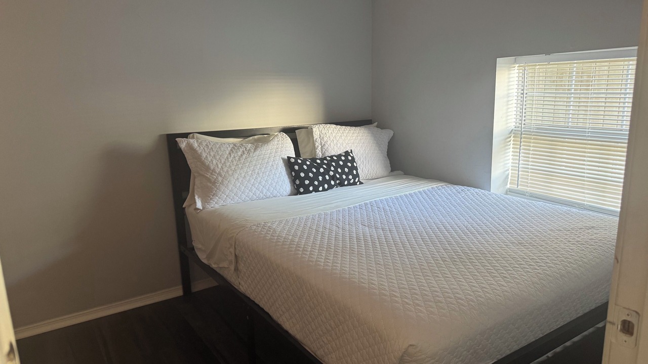 Photo of Bedroom in Downtown Historic District