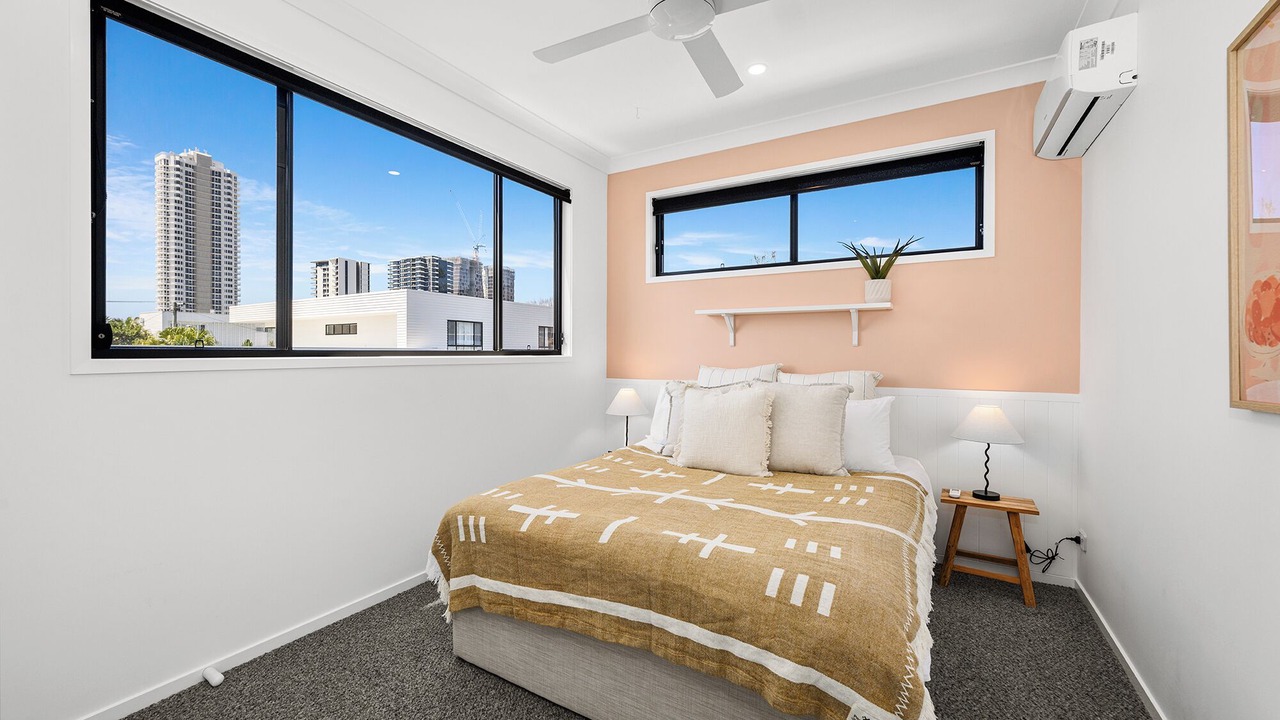 Photo of Bedroom in Burleigh Heads