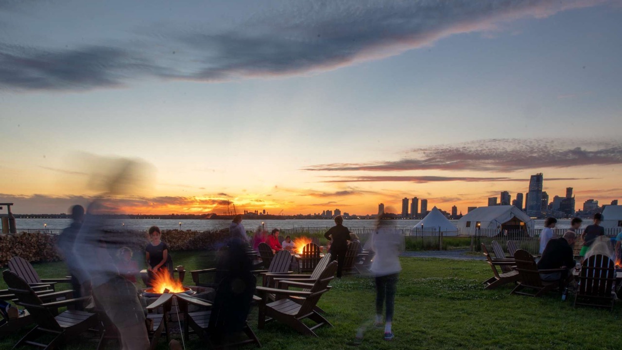 Photo of Others in Manhattan