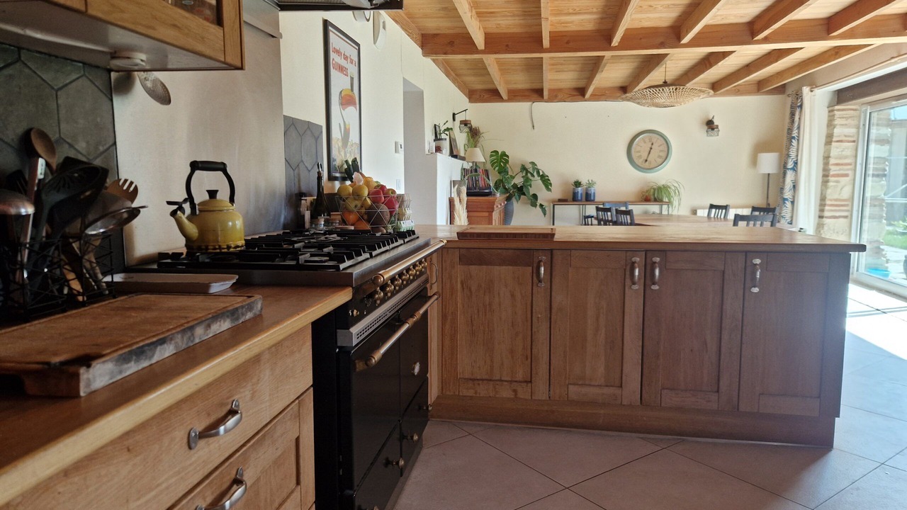 Photo of Kitchen in Parisot