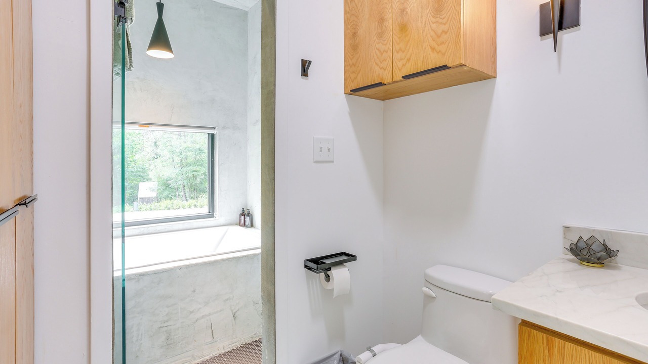 Photo of Bathroom in Burkeville