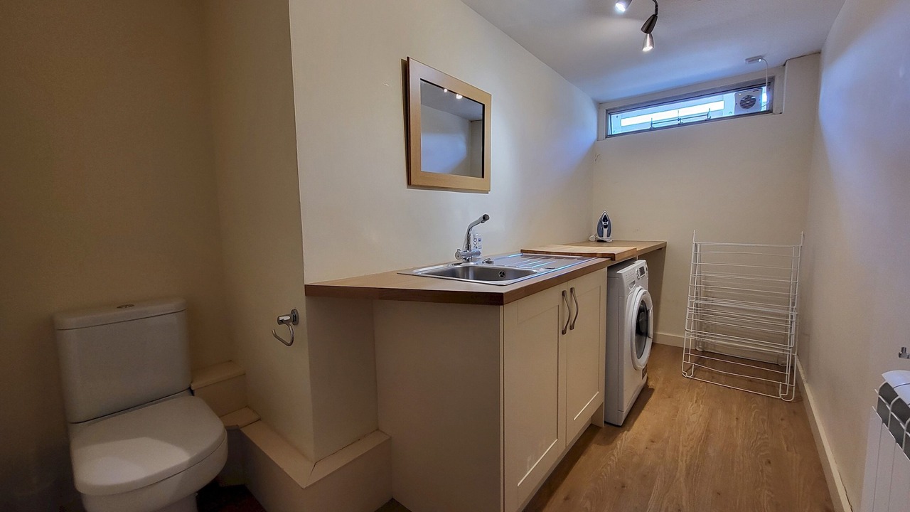 Photo of Bathroom in Chapel Stile