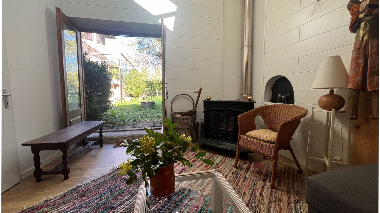 Photo of Livingroom in Doucier