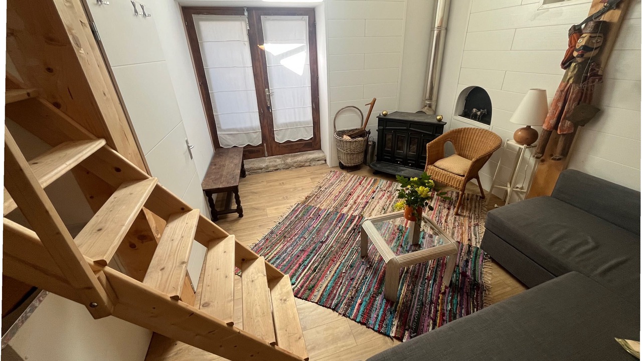 Photo of Livingroom in Doucier