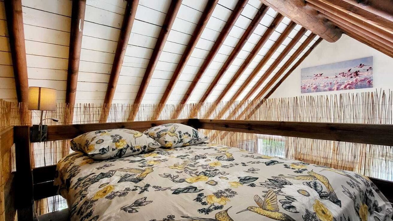 Photo of Bedroom in Vestric-et-Candiac
