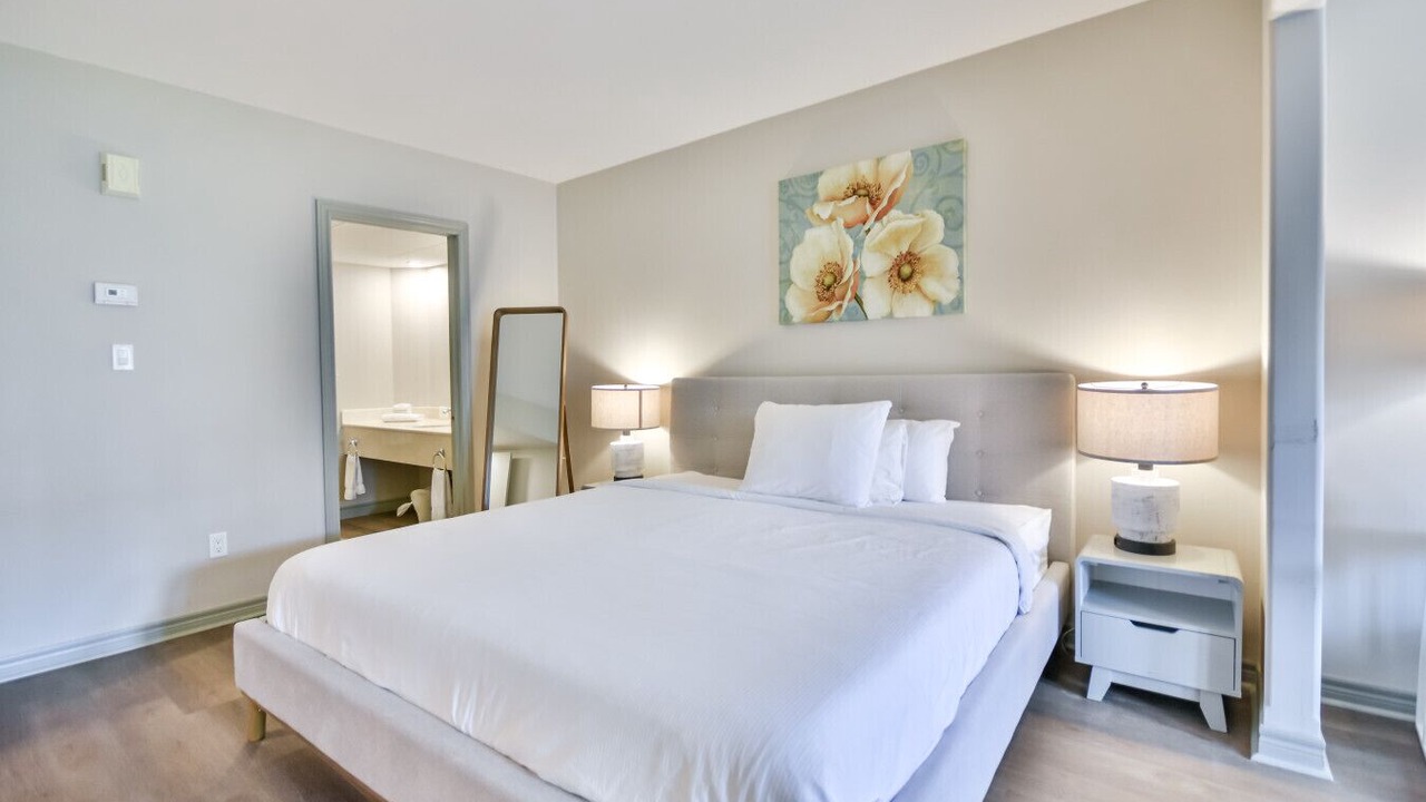 Photo of Bedroom in Oro-Medonte