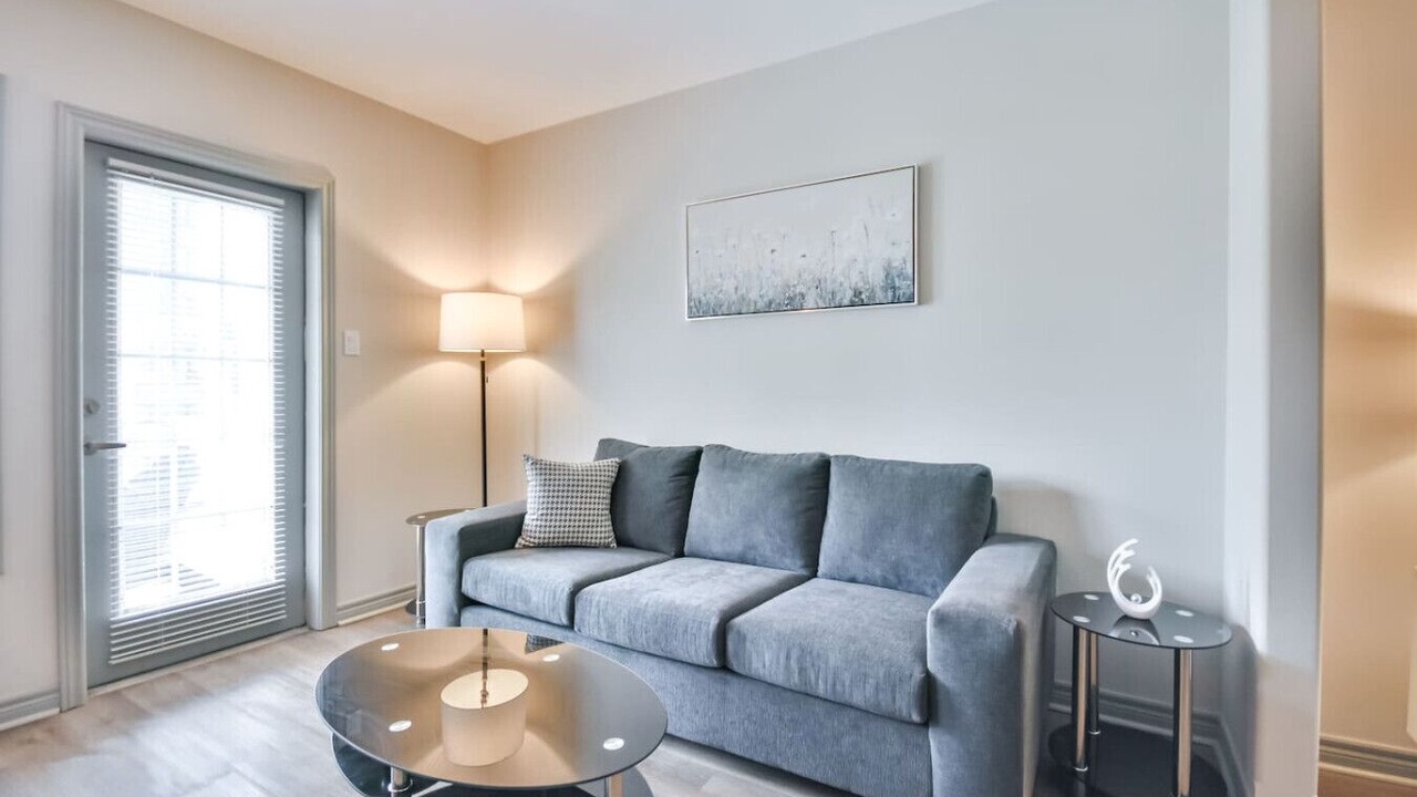 Photo of Livingroom in Oro-Medonte