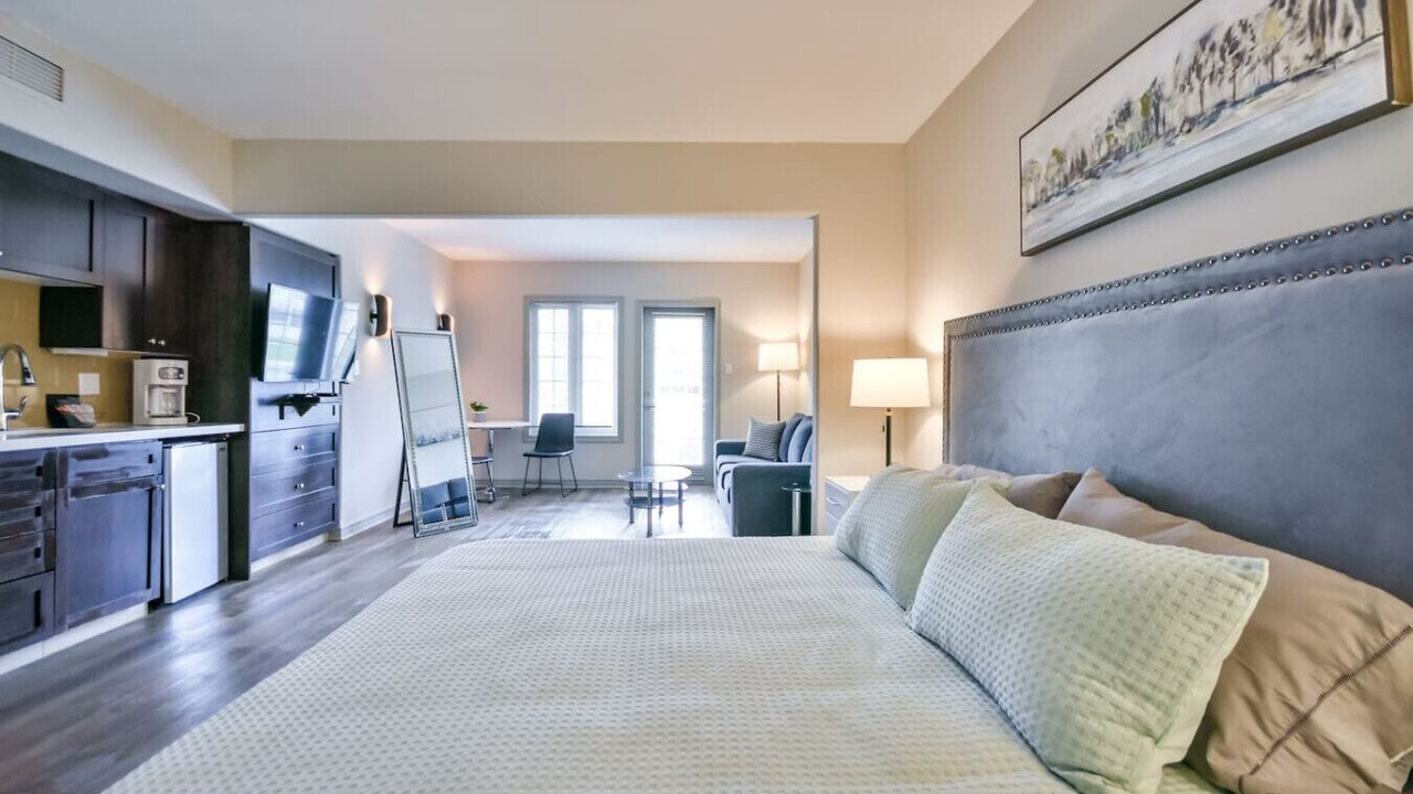 Photo of Bedroom in Oro-Medonte