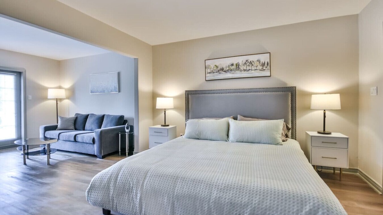 Photo of Bedroom in Oro-Medonte