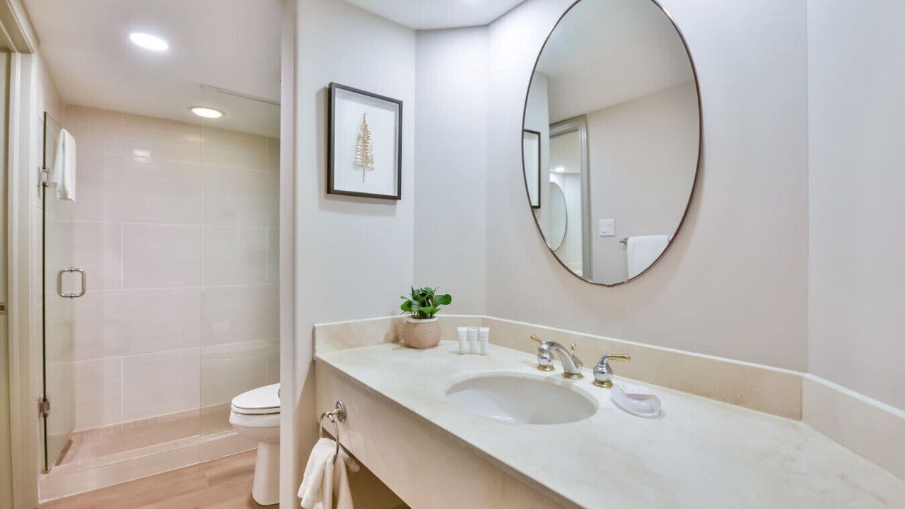 Photo of Bathroom in Oro-Medonte