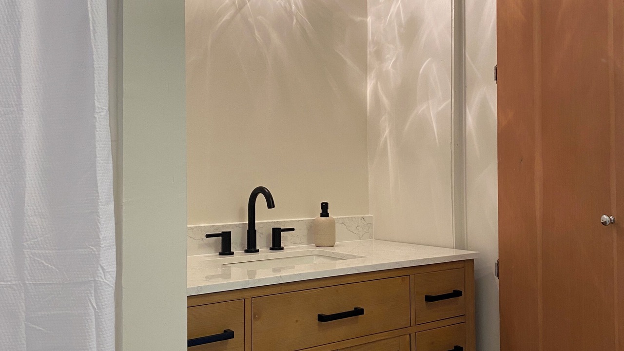 Photo of Bathroom in Cazadero