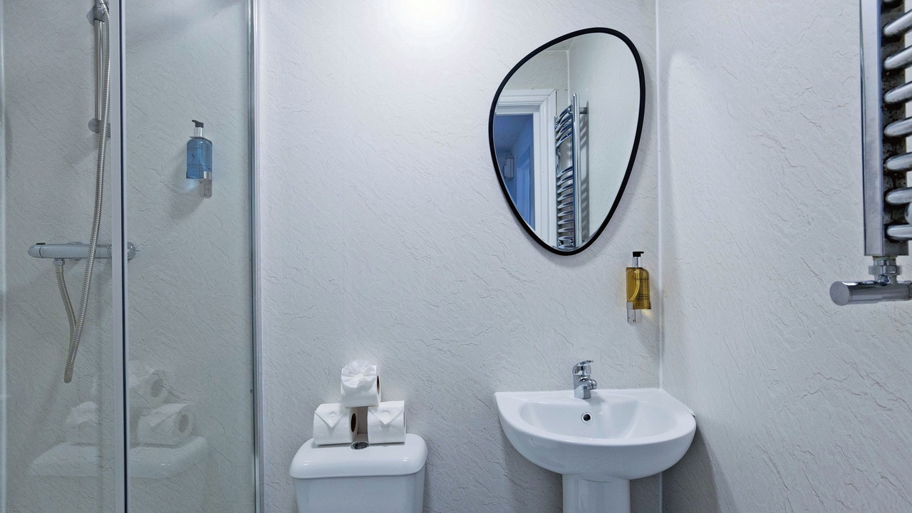 Photo of Bathroom in Whitechapel