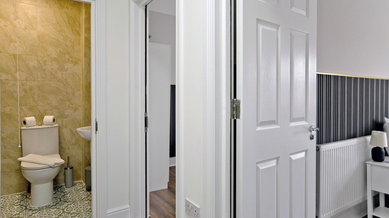 Photo of Bathroom in Whitechapel