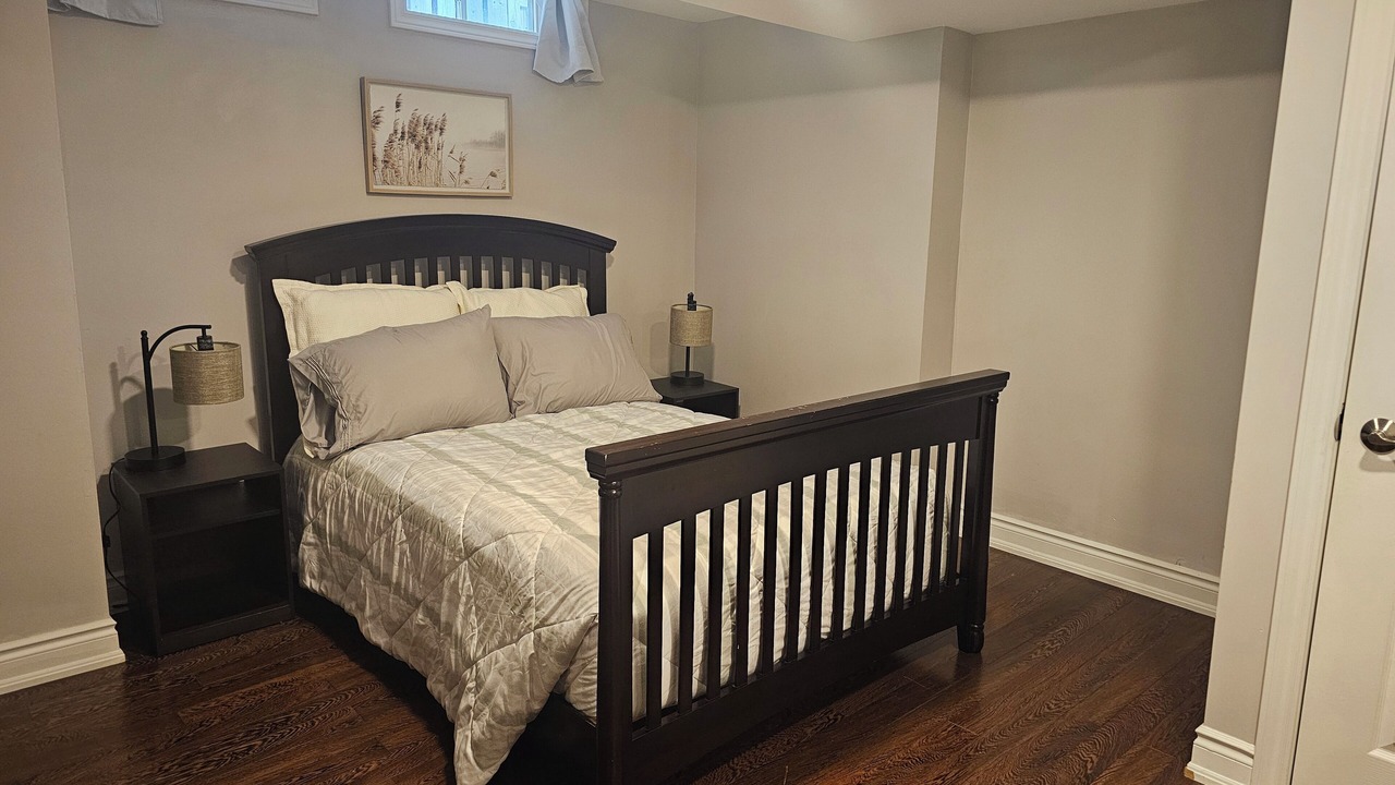 Photo of Bedroom in Hurontario