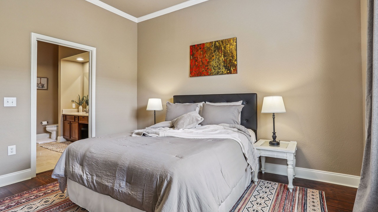 Photo of Bedroom in Mid City South