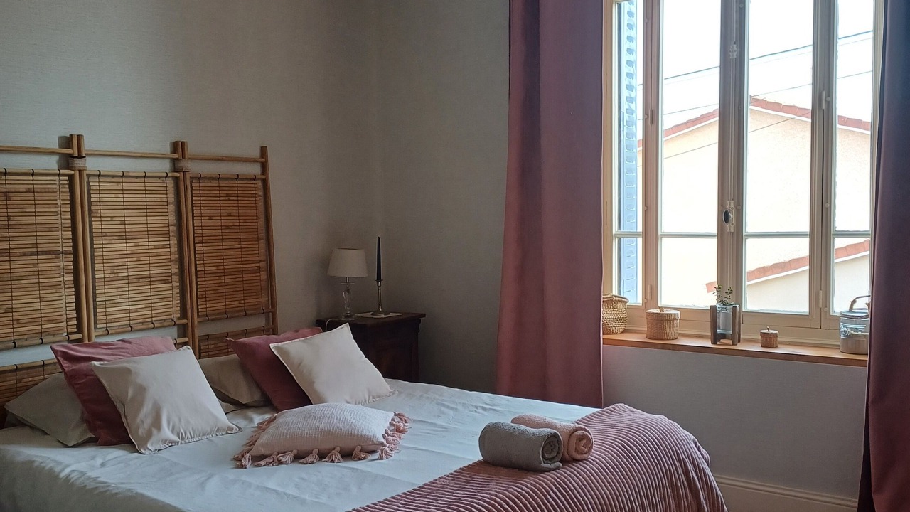 Photo of Bedroom in Riorges