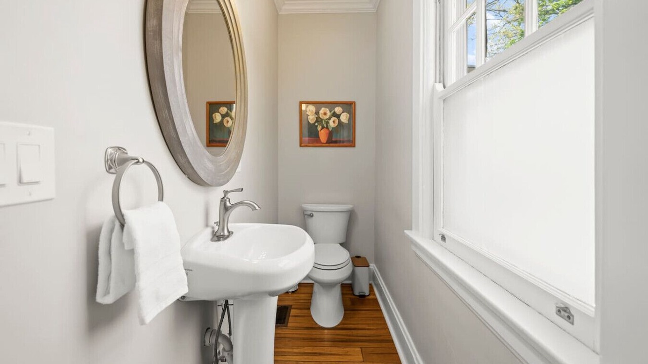Photo of Bathroom in Hyde Park