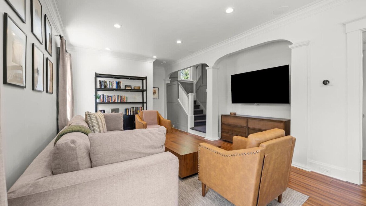 Photo of Livingroom in Hyde Park