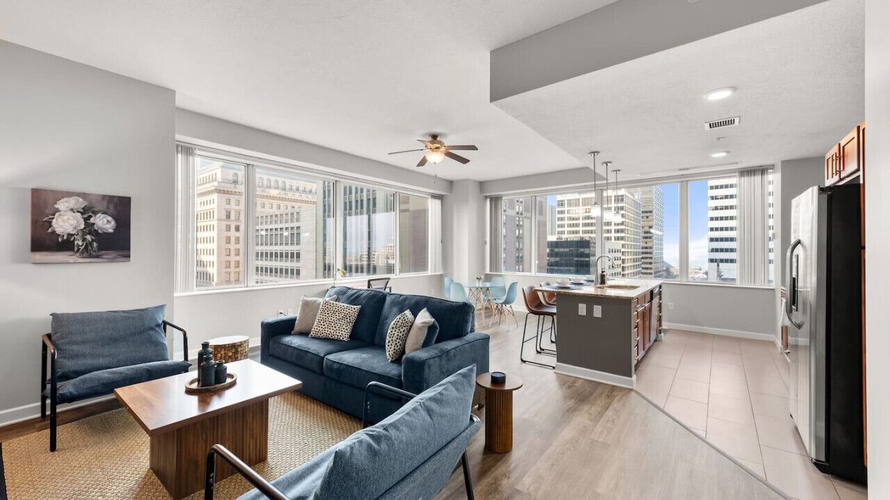 Photo of Livingroom in Downtown Cleveland