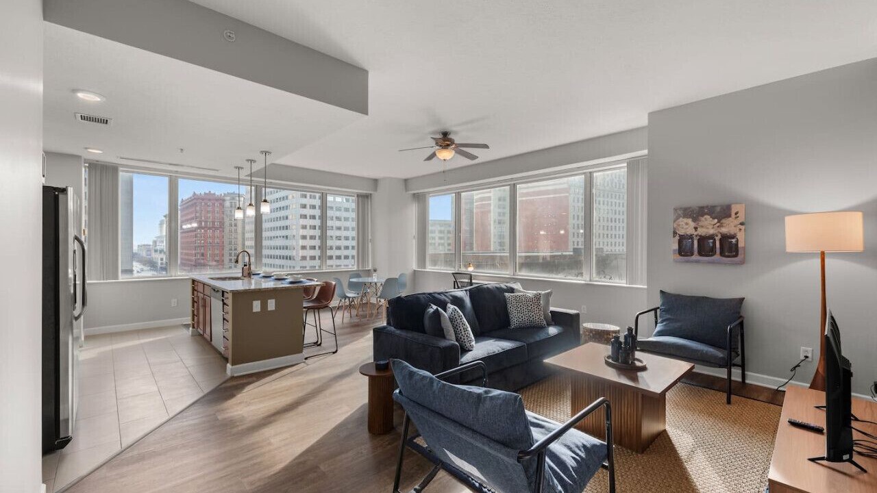 Photo of Livingroom in Gateway District