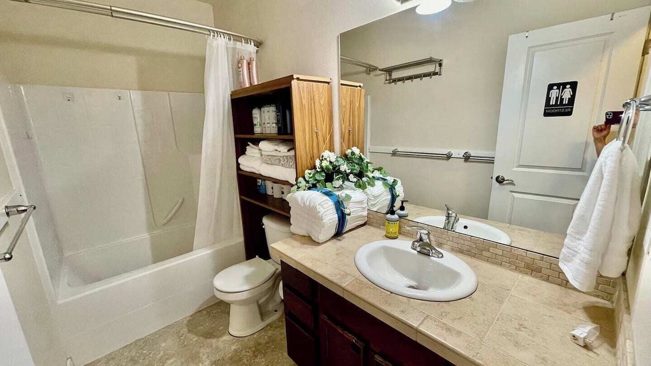 Photo of Others in Haller Lake