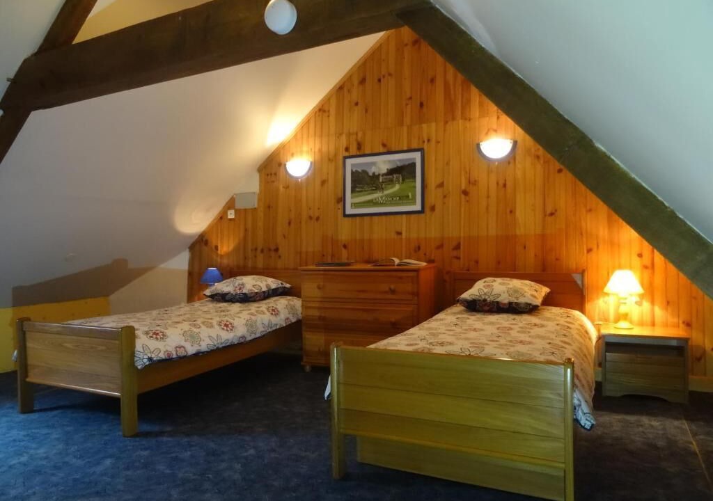 Photo of Others in Surtainville