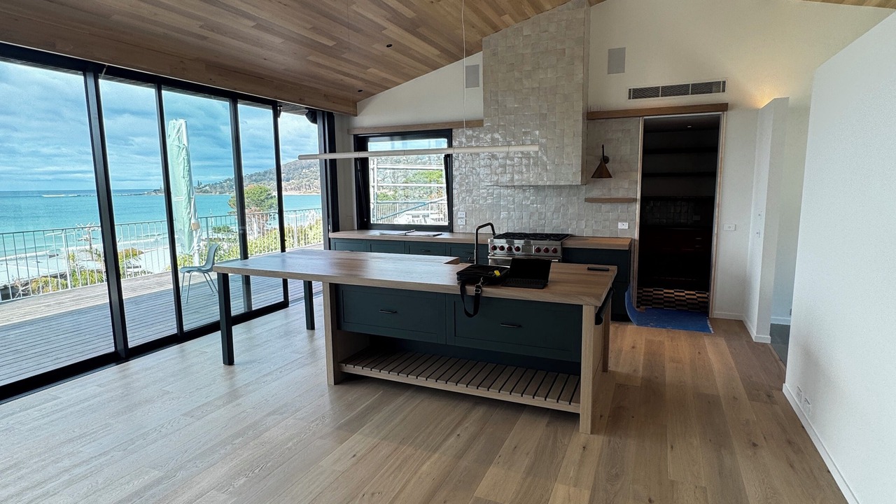 Photo of Others in Lorne