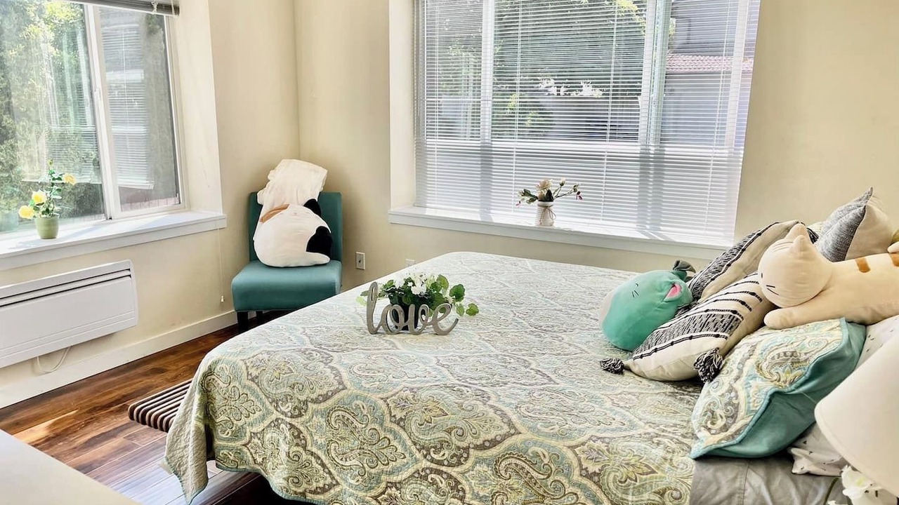 Photo of Others in Haller Lake