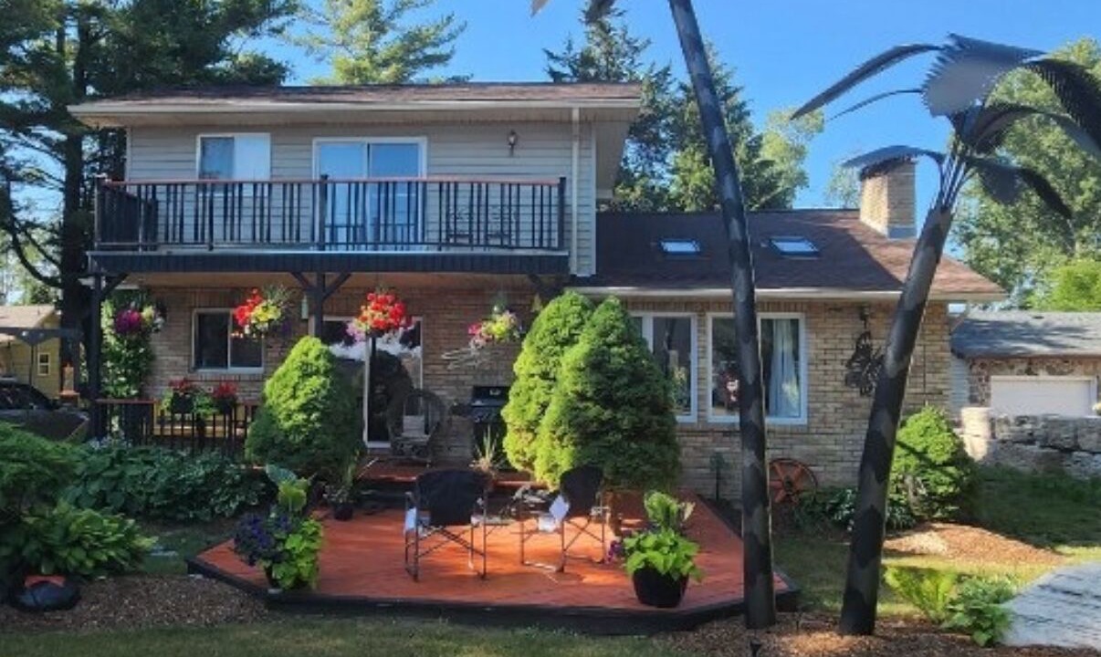 Photo of Outdoor in Port Franks