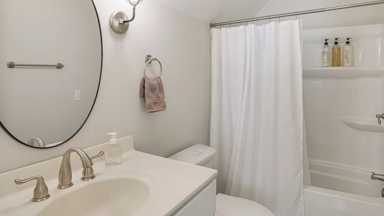 Photo of Bathroom in Van Buren County