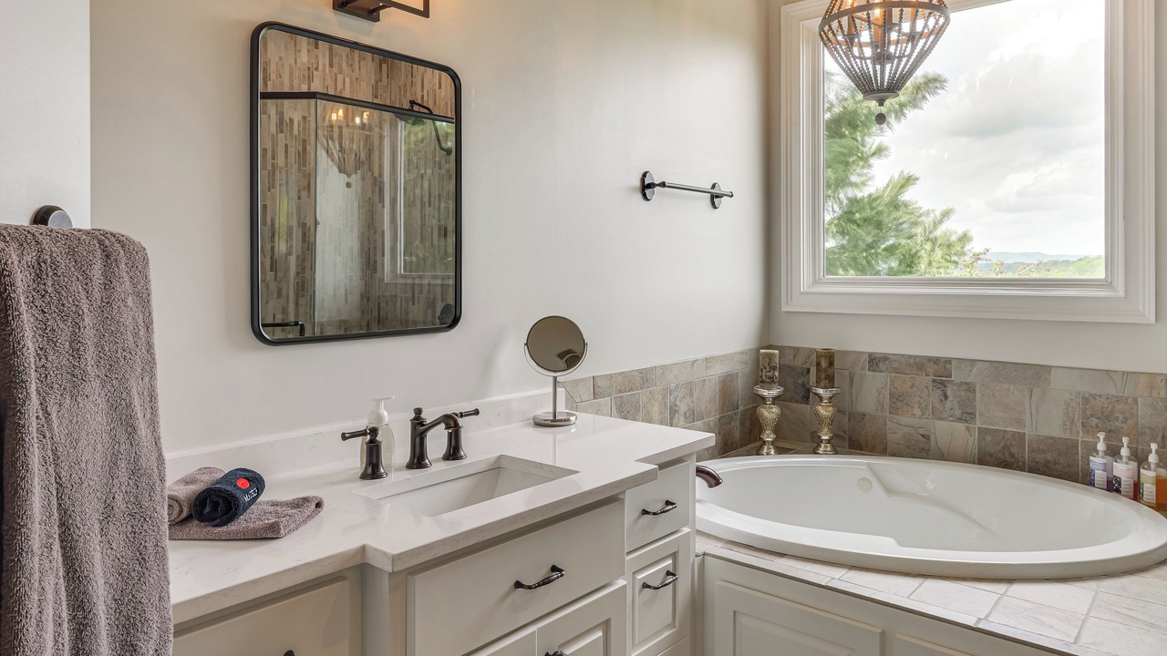 Photo of Bathroom in Van Buren County