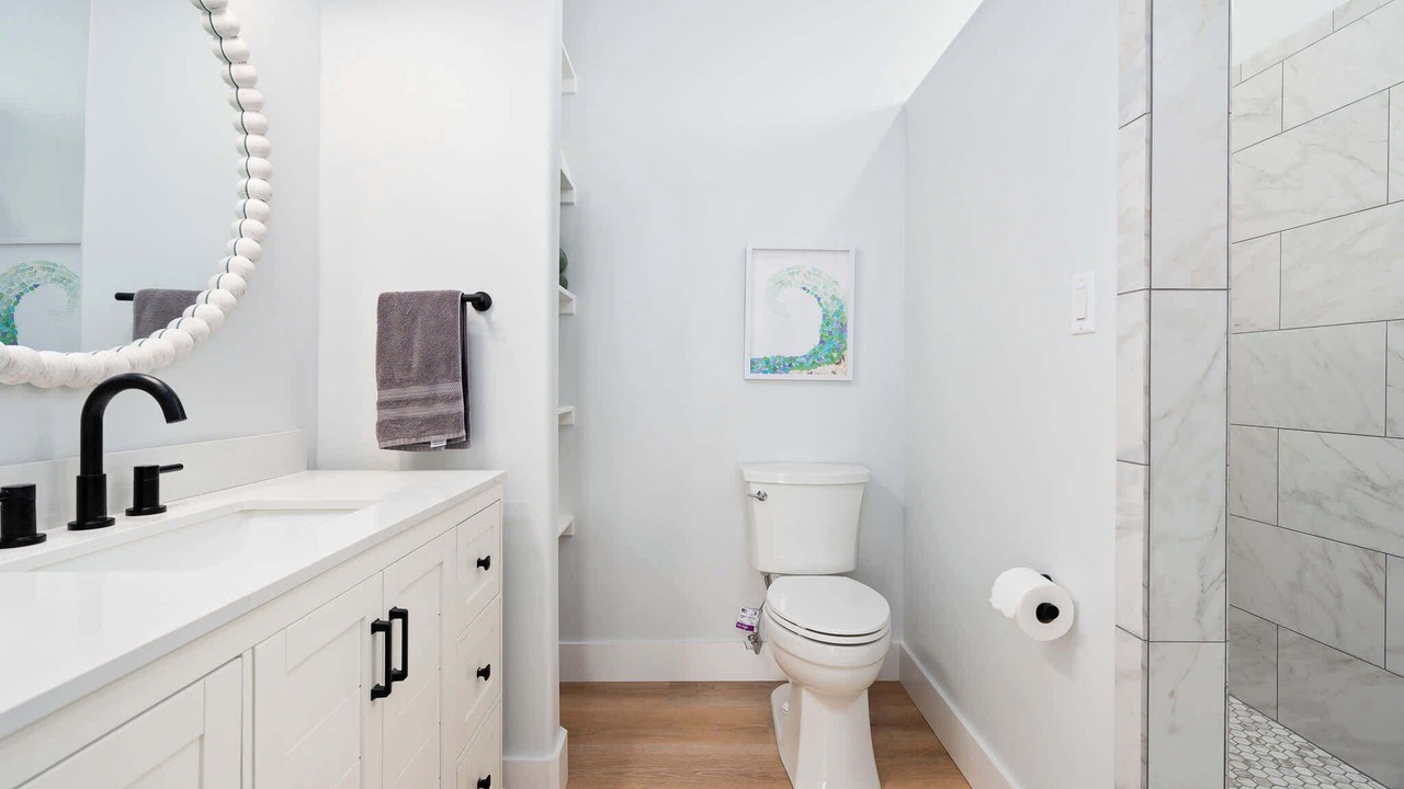 Photo of Bathroom in San Patricio County