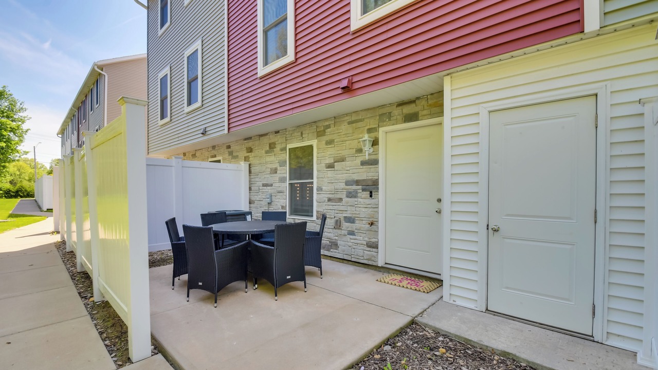 Photo of Outdoor in Bettendorf