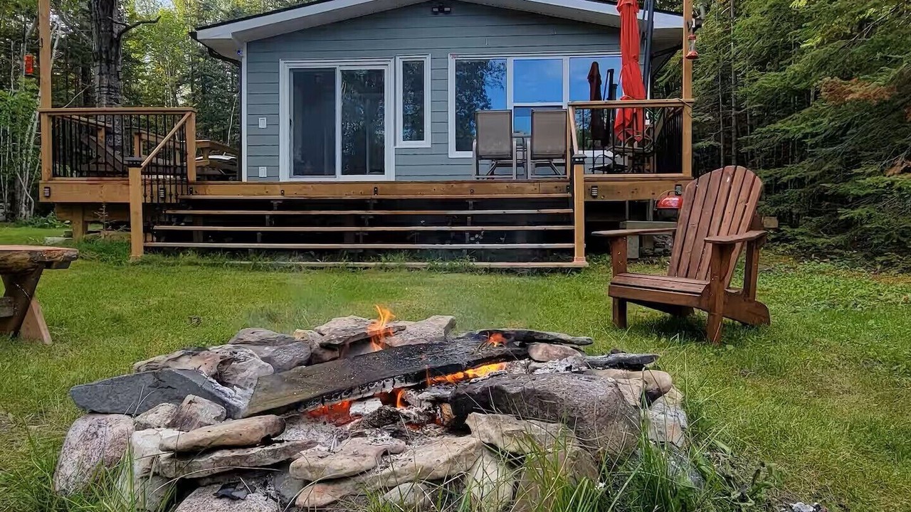 Photo of Patio Balcony in Hecla-Grindstone Provincial Park